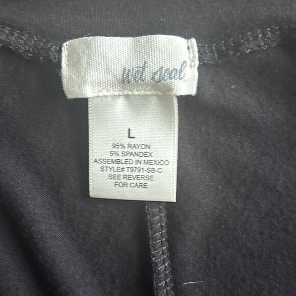 Vintage Wet Seal Y2K Black Tie T Shirt With Asymmetrical Bottom Size Large - Picture 4 of 6